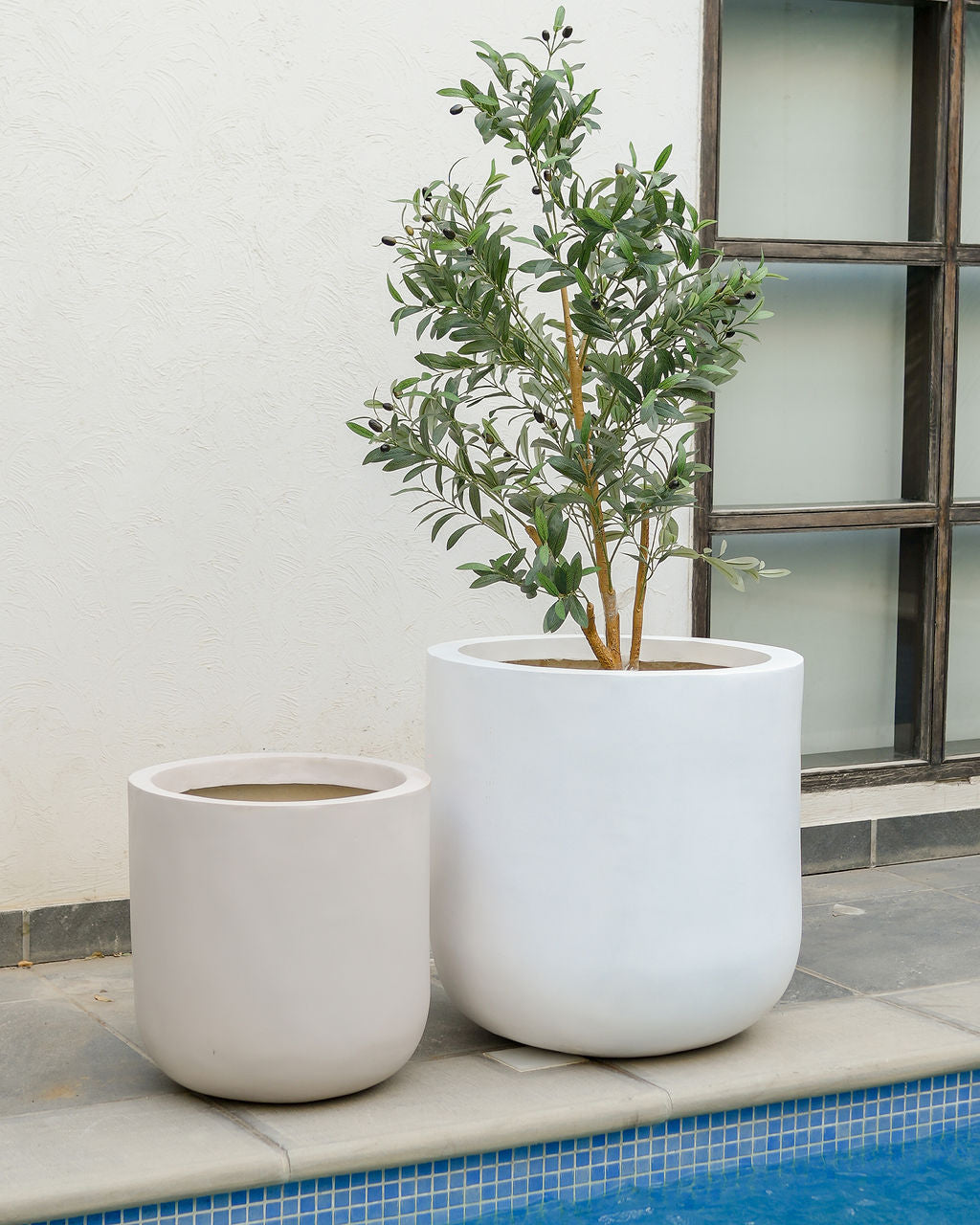 Core - Cream - Fiberglass Planter