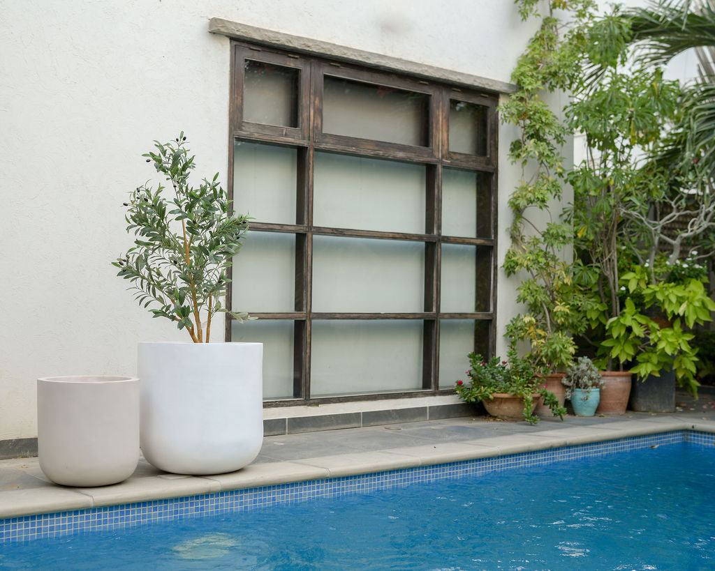Core - Cream - Fiberglass Planter